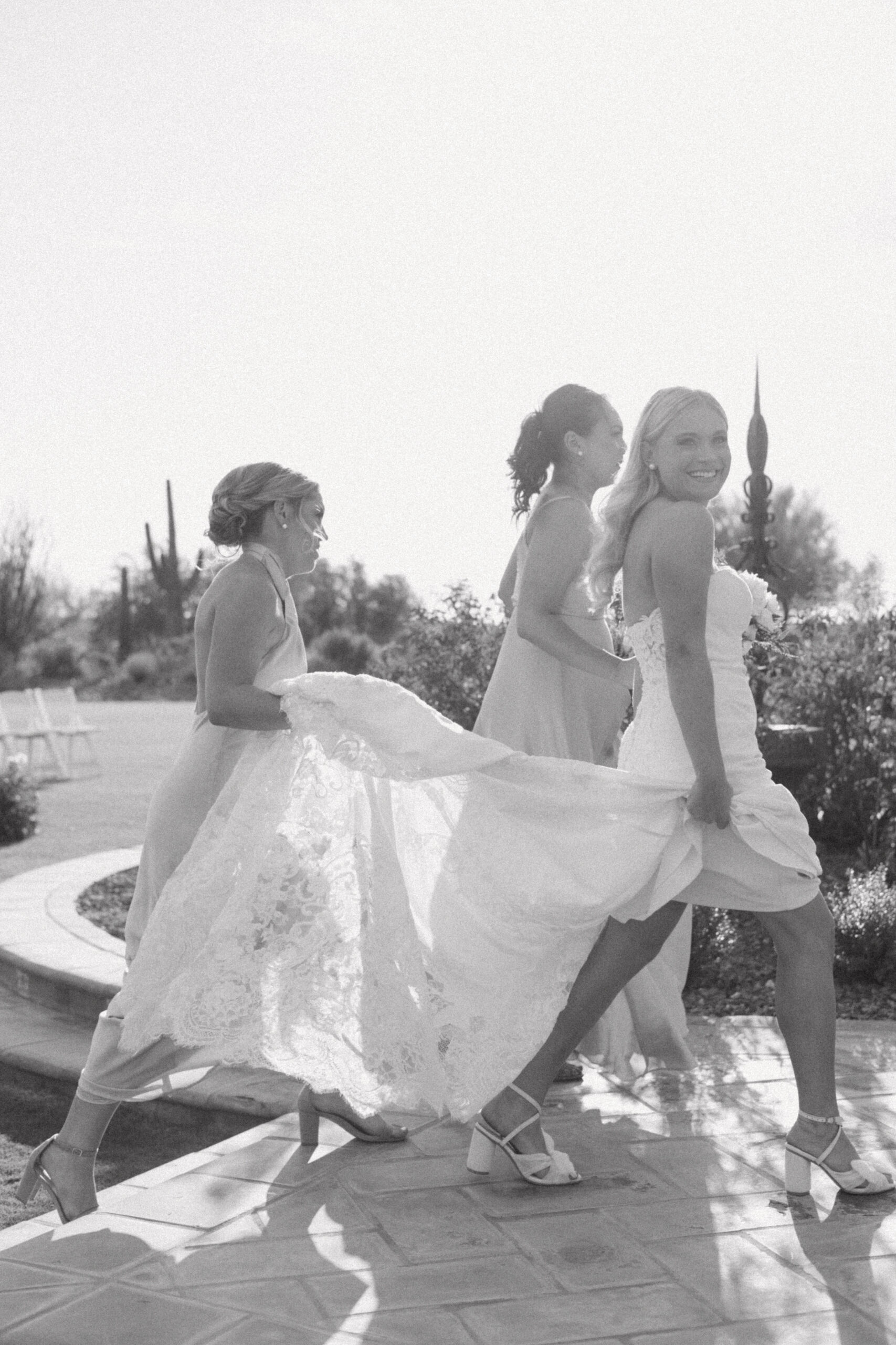 Dazzling wedding photography of bride Alexa and bridesmaids in Phoenix